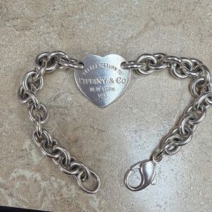 Tiffany & Co. Silver Heart Chain Bracelet
